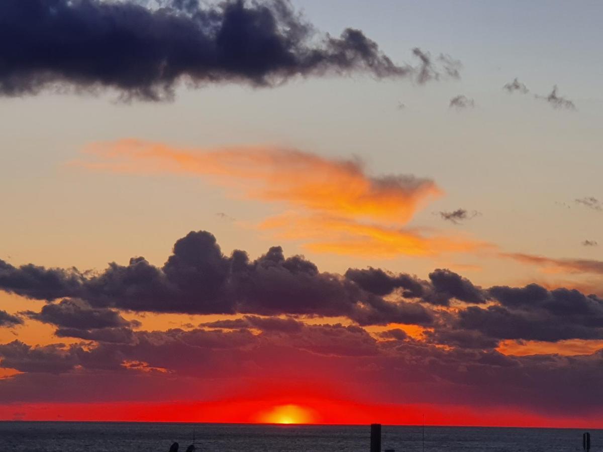 Seaview Sunset Holiday Apartments Paphos Exterior foto