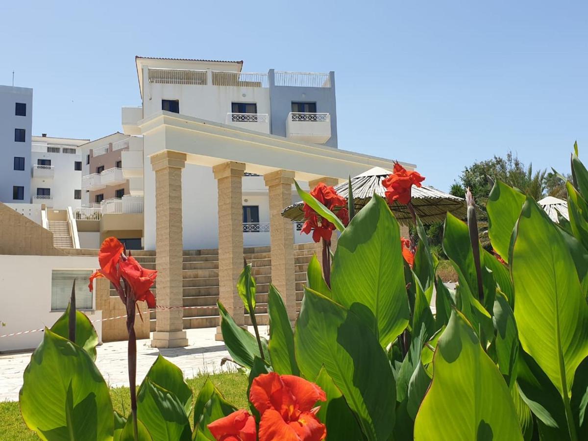 Seaview Sunset Holiday Apartments Paphos Exterior foto